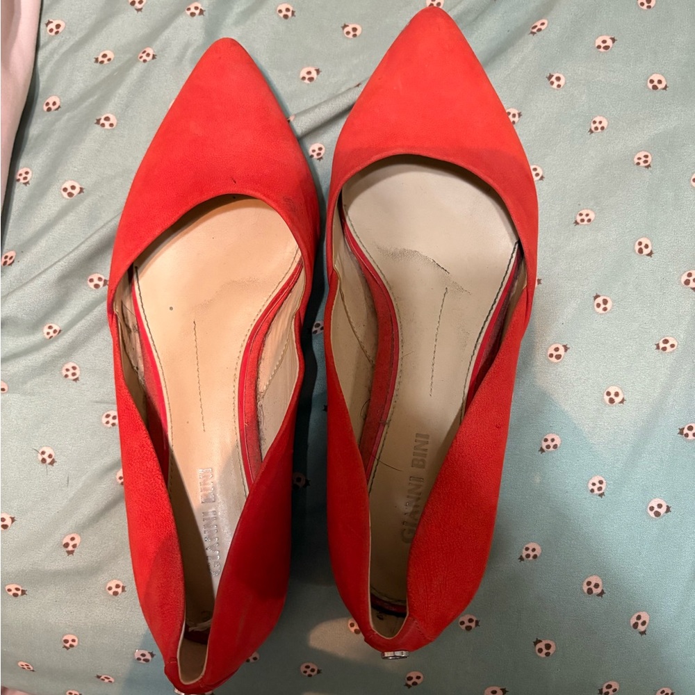 Gianni Bini Red Pointed-Toe Flats